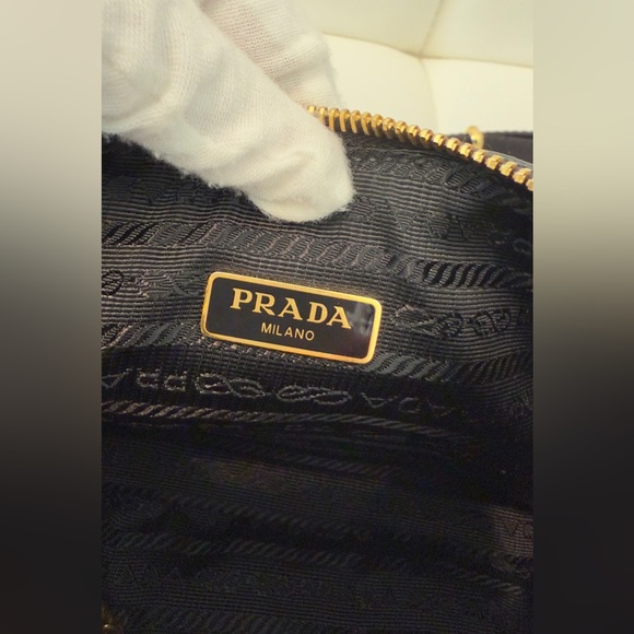 💥Prada Reedition Bag 💼 - Picture 4 of 15
